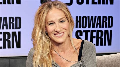 sarah jessica parker boob|Sarah Jessica Parker Admits I Dont Really Like Looking at Myself